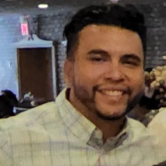 Wilmer R Hernandez
