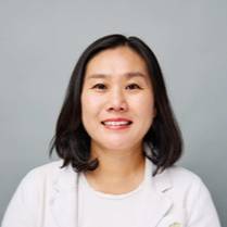 Lina Lee