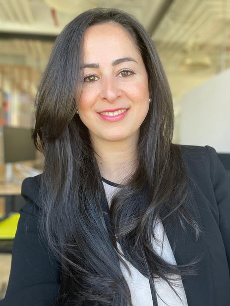 JULIE BALOUKA