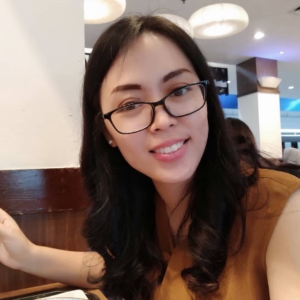 Pretty Patricia Wenas