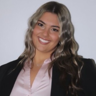Nicole Dobronte