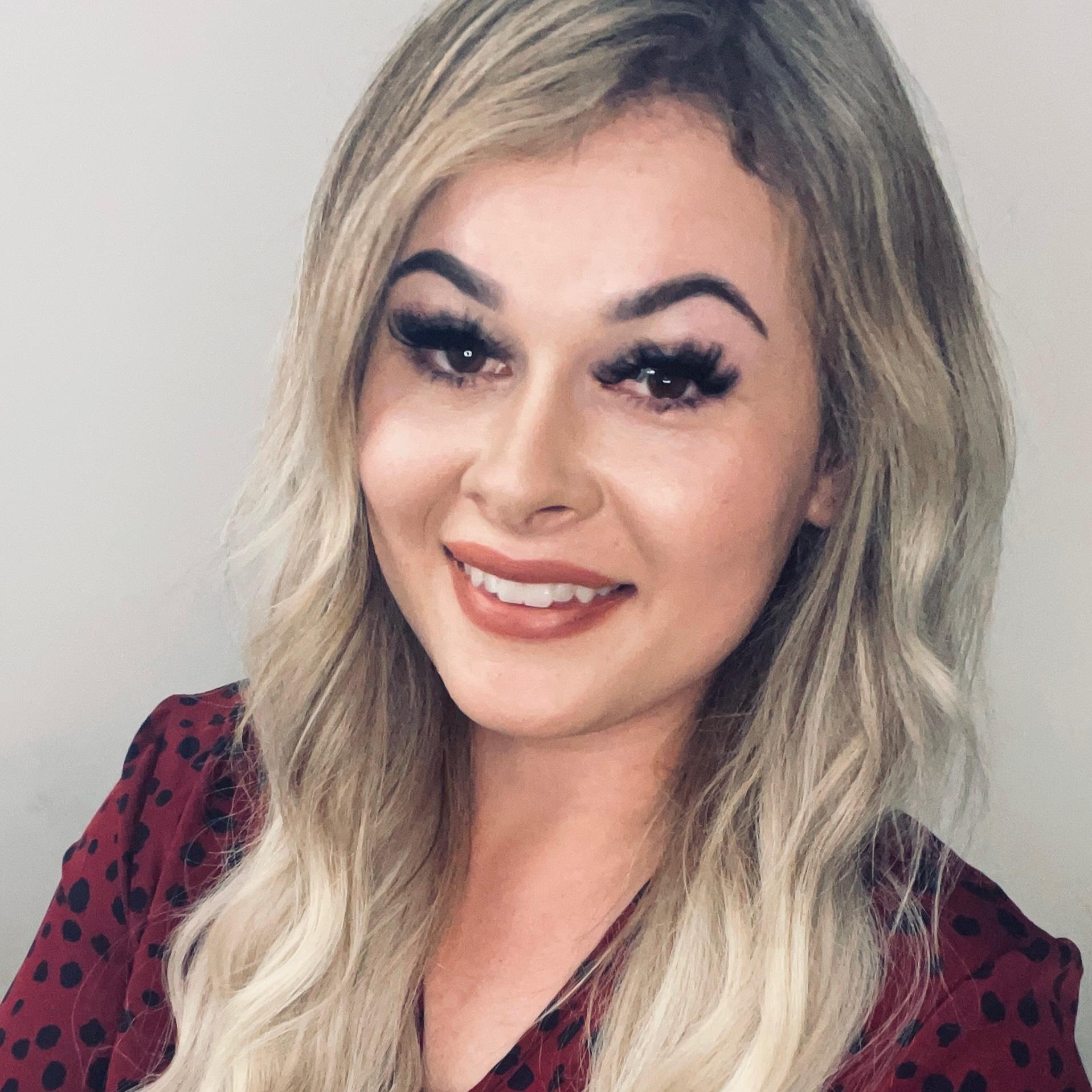 Chloe Lagers