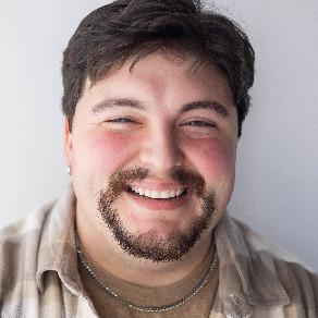 Dylan Holt