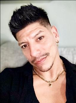 JONATHAN PEÑA