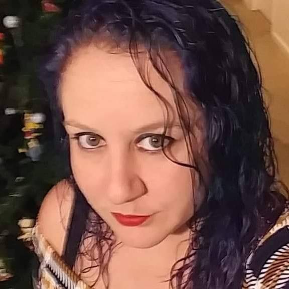Kindra Golden