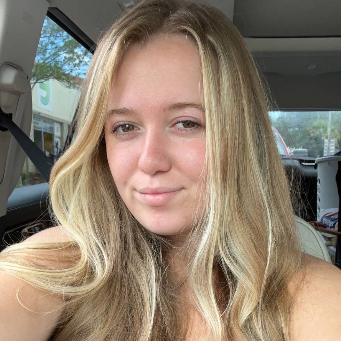 Mackenzie Ansbro