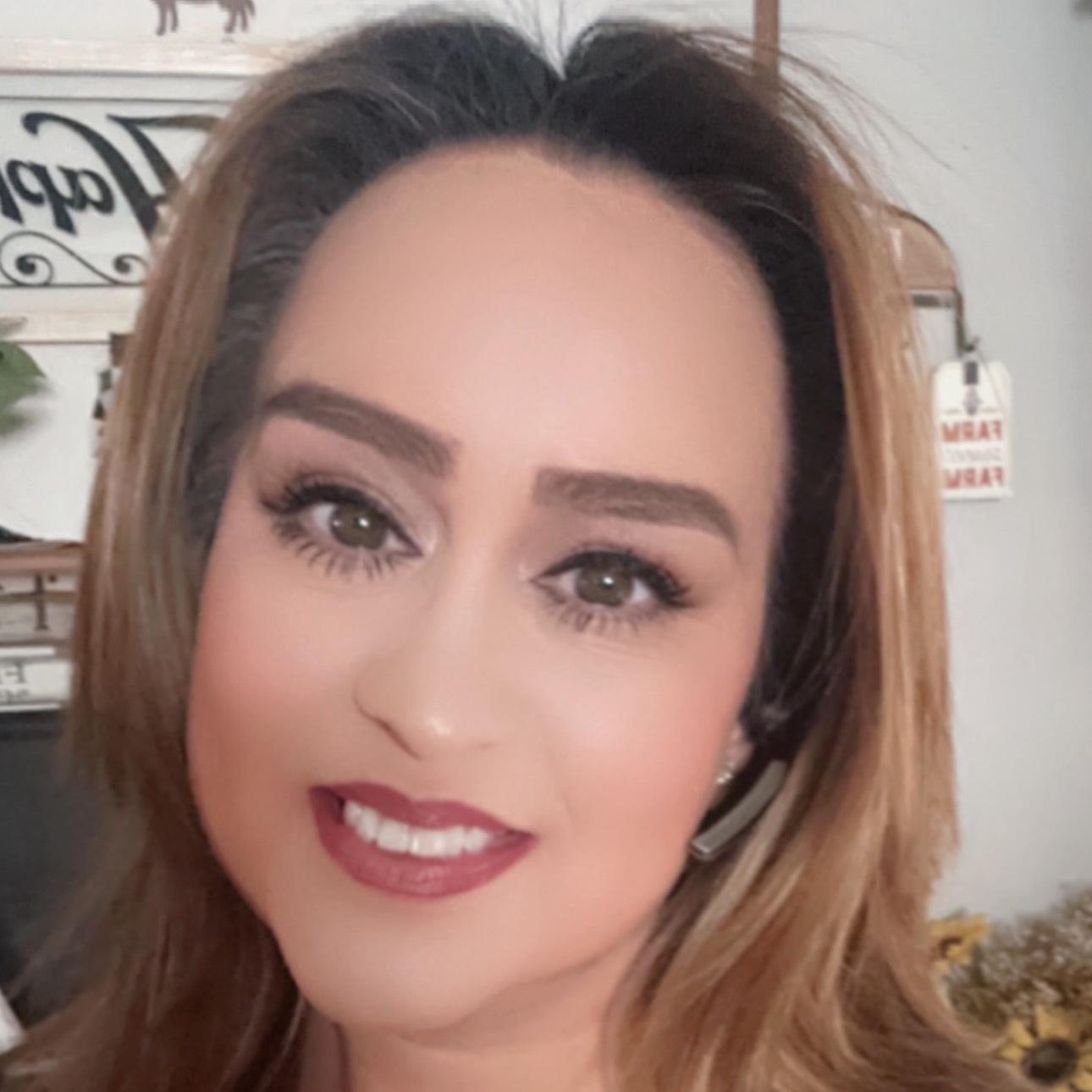 Edwina HERNANDEZ