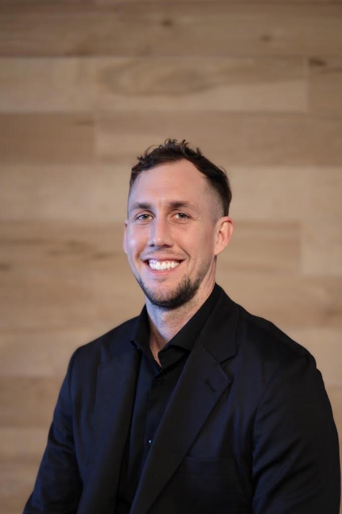 Dillon Lawyer
