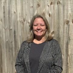 Julie Stoddard