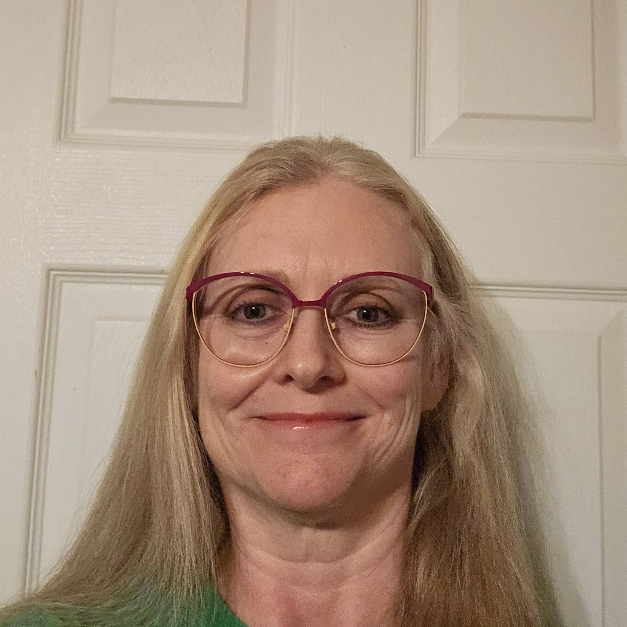 Michelle Hollis