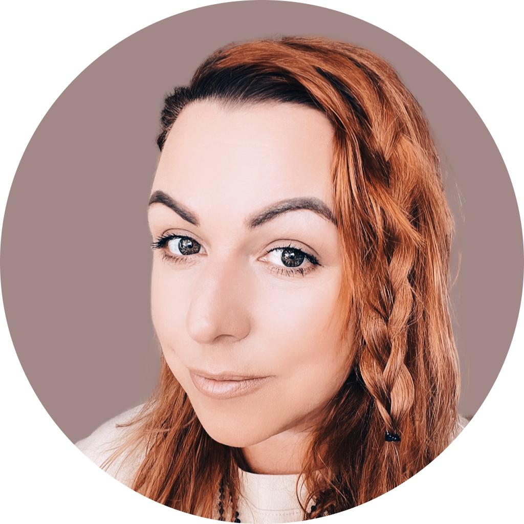 Ashley Waterstradt