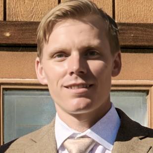 Lucas Lynch