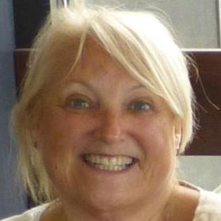 Tina Thomas