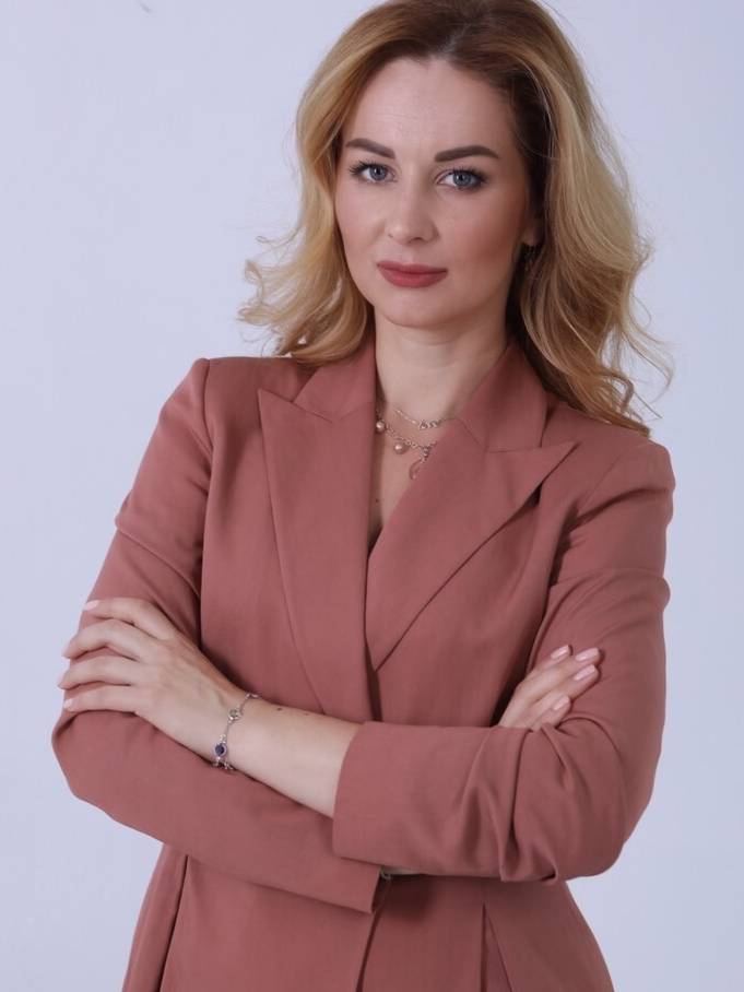Karina Klepikova