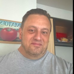 Matthew Ochs