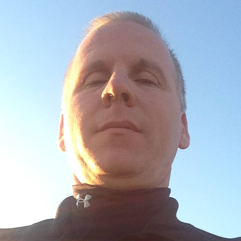Richard L Yaverski