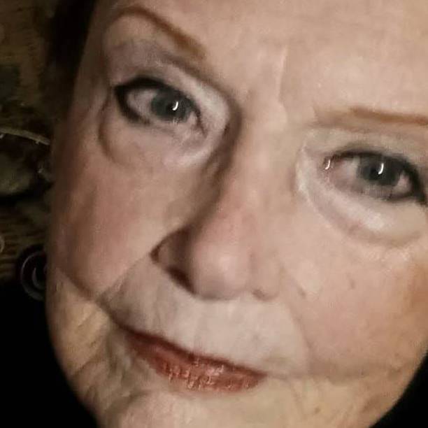 Jeannine Auld