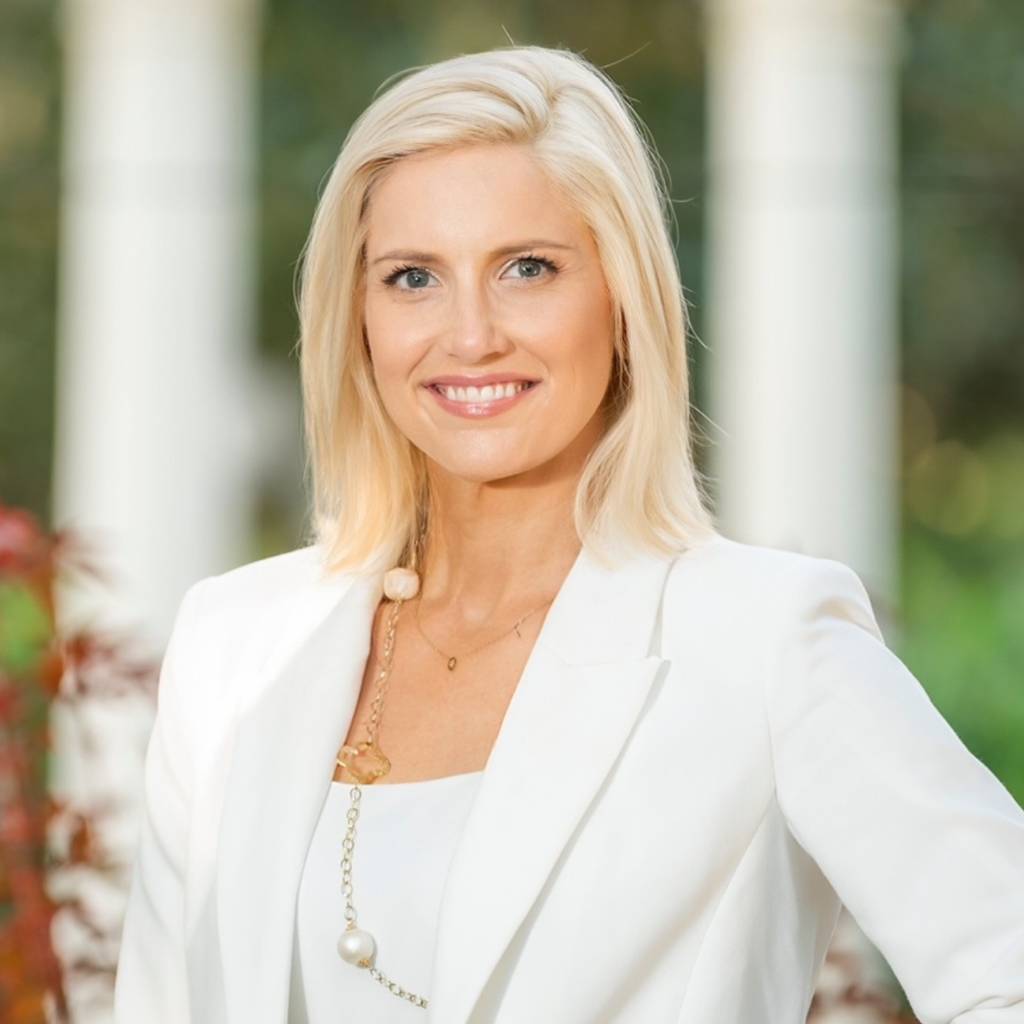Jennifer Adams