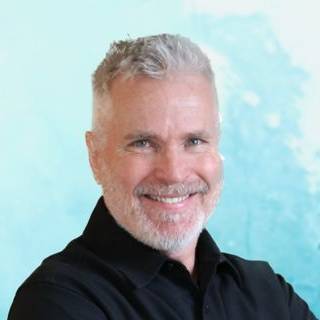 Michael Warren