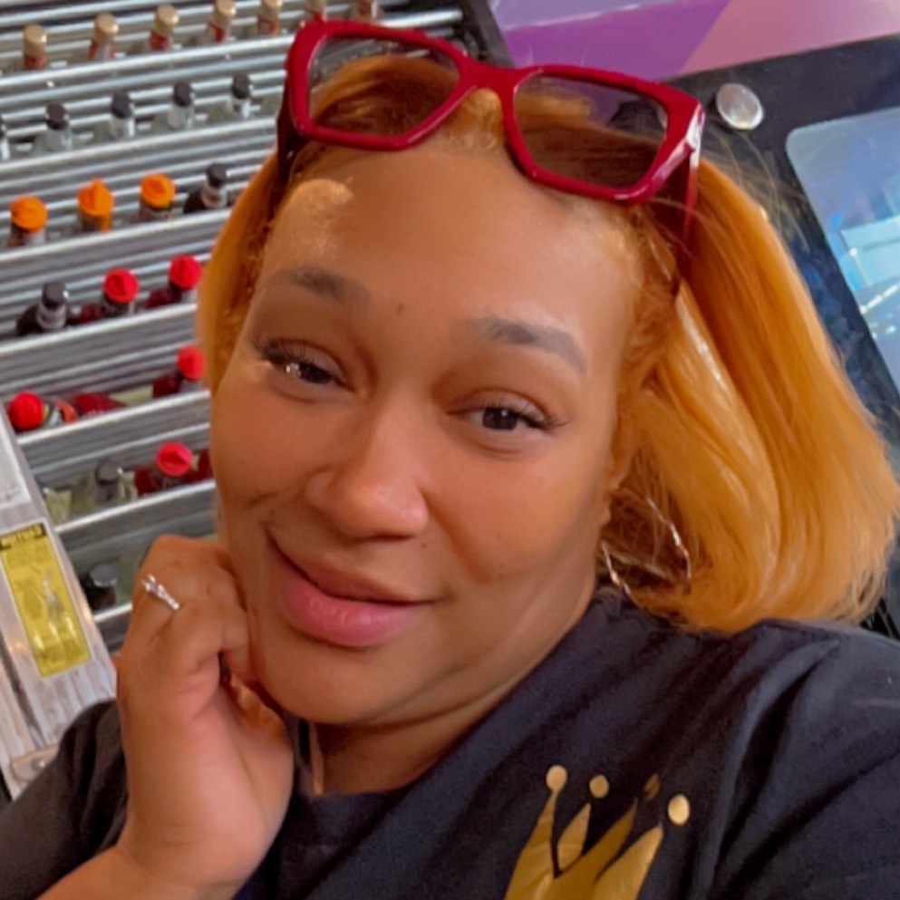Quinetra Smallwood
