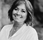 Erika Crow