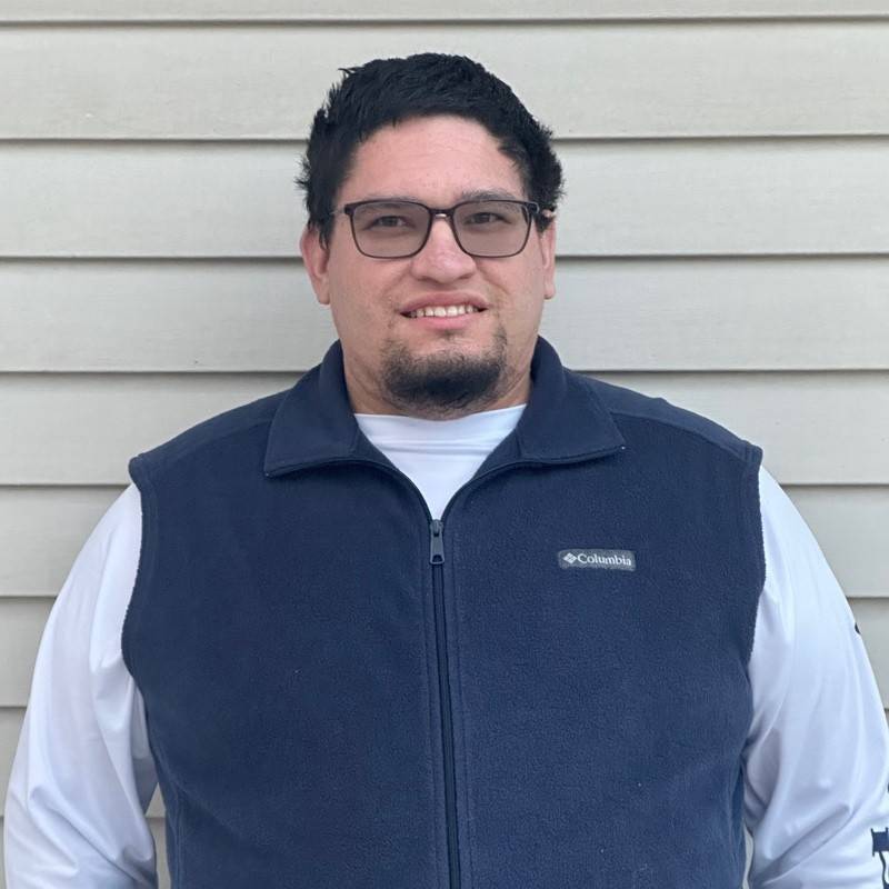 Matthew D Alvarez