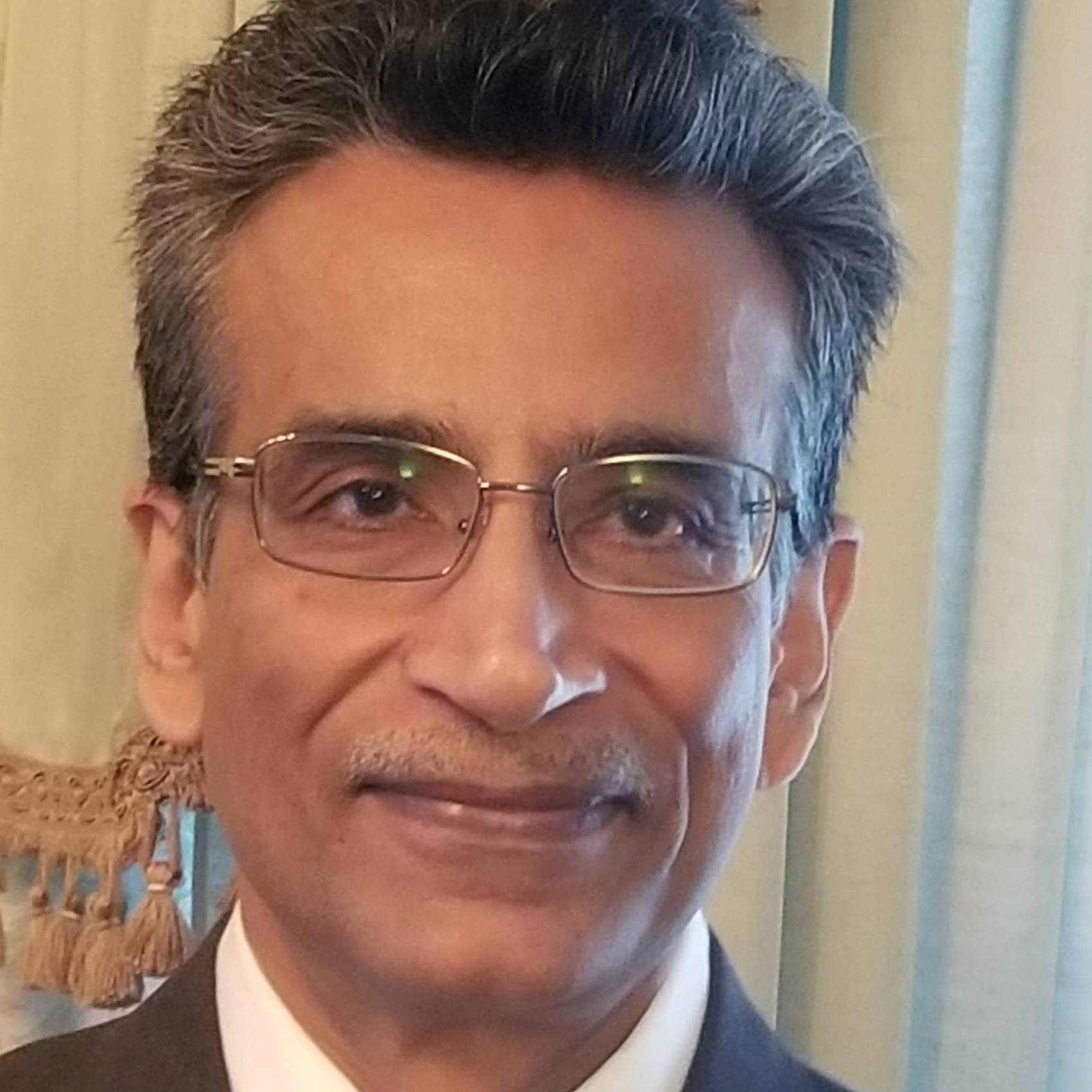 Raman Popli MD