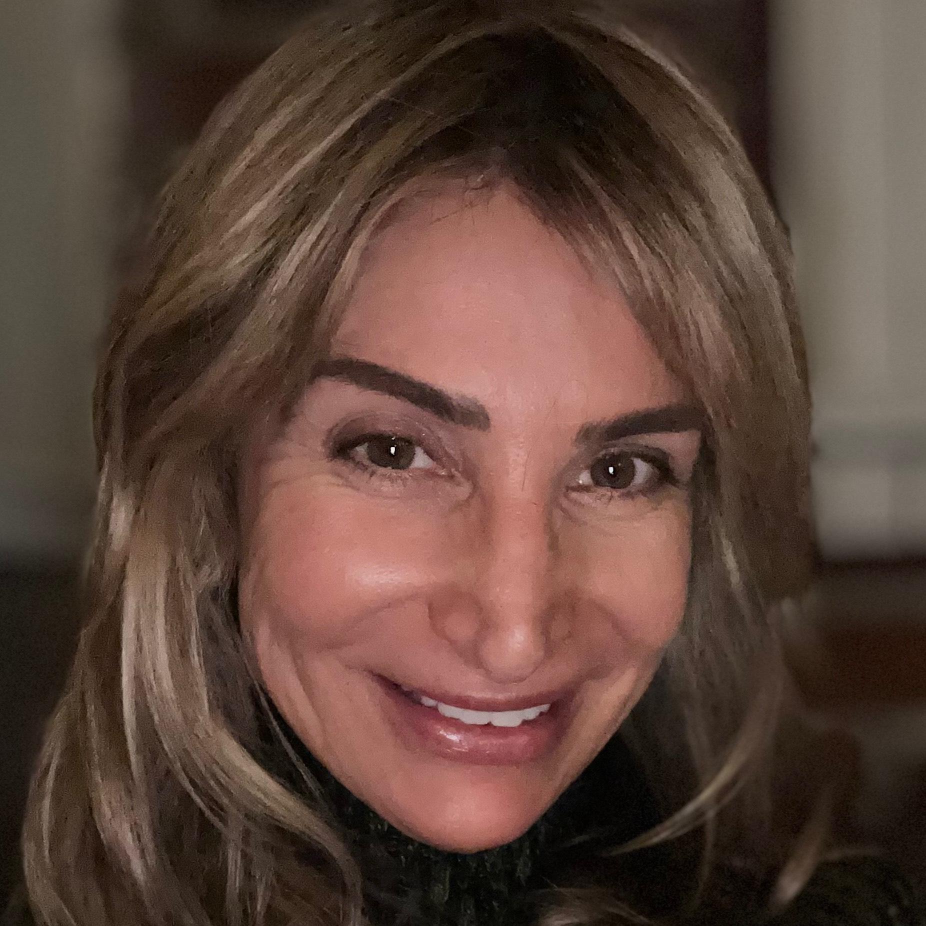 Elaine T. Fresta