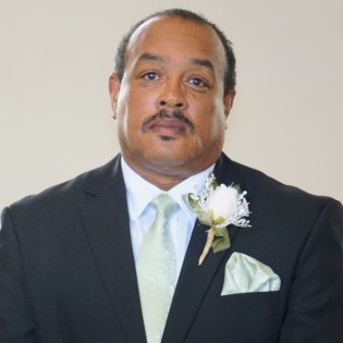 Hezekiah Reaves