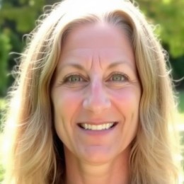 Beth Rosenbaum