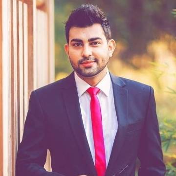 UMAIR TARIQ