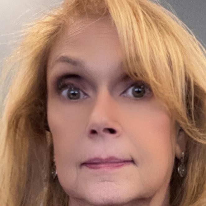 Debbie L Isom