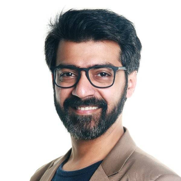 Pinak Deshpande