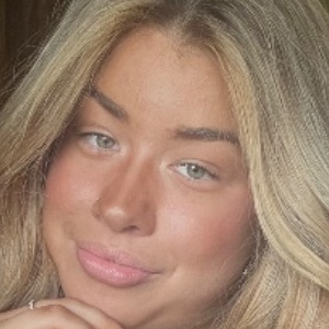 Chloe Phillips