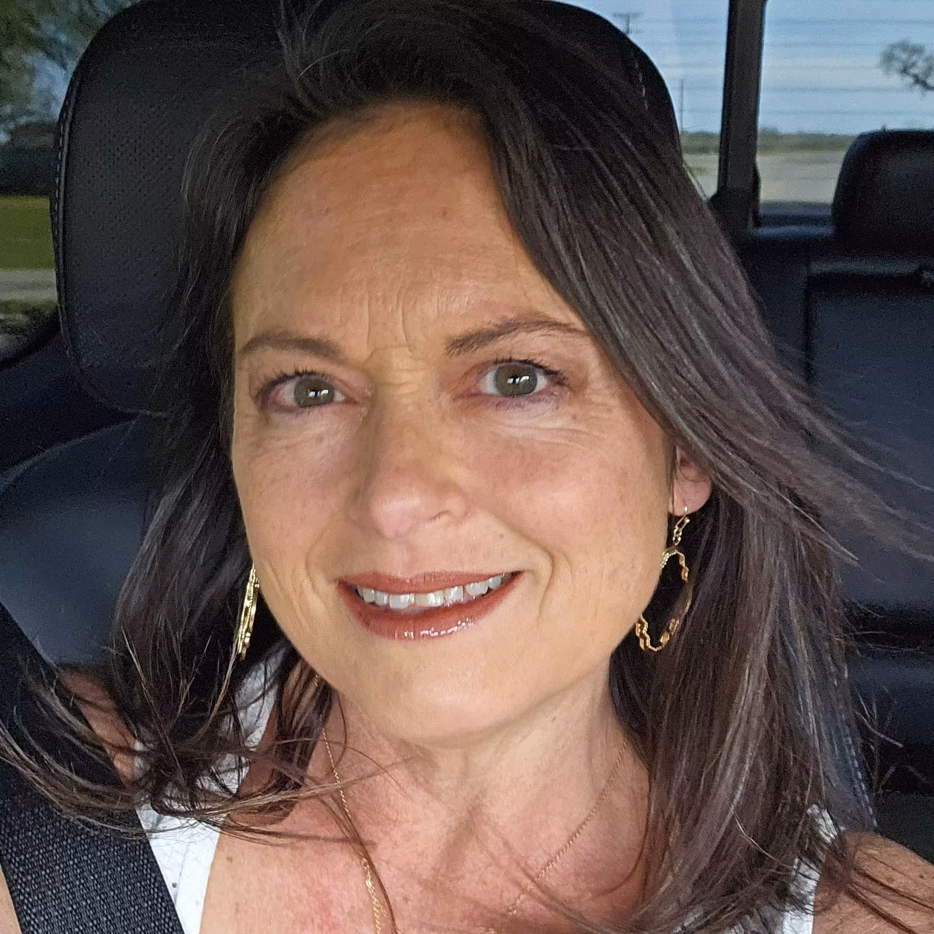 Elizabeth Lyons