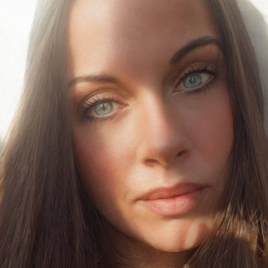 JENNIFER Sampson