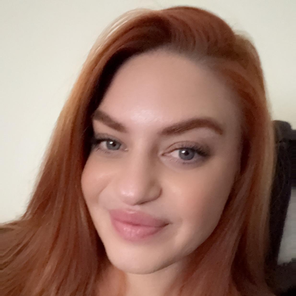 Jeanine Gomez