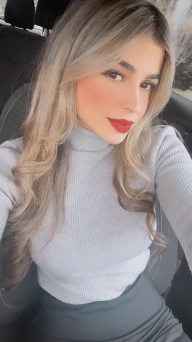 KAROLANGEL BASTIDAS