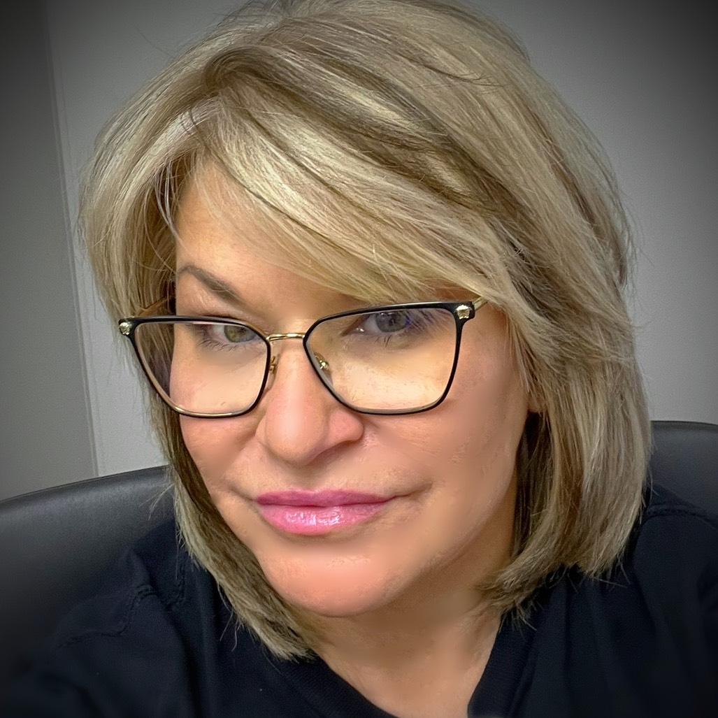 Sandra Davis