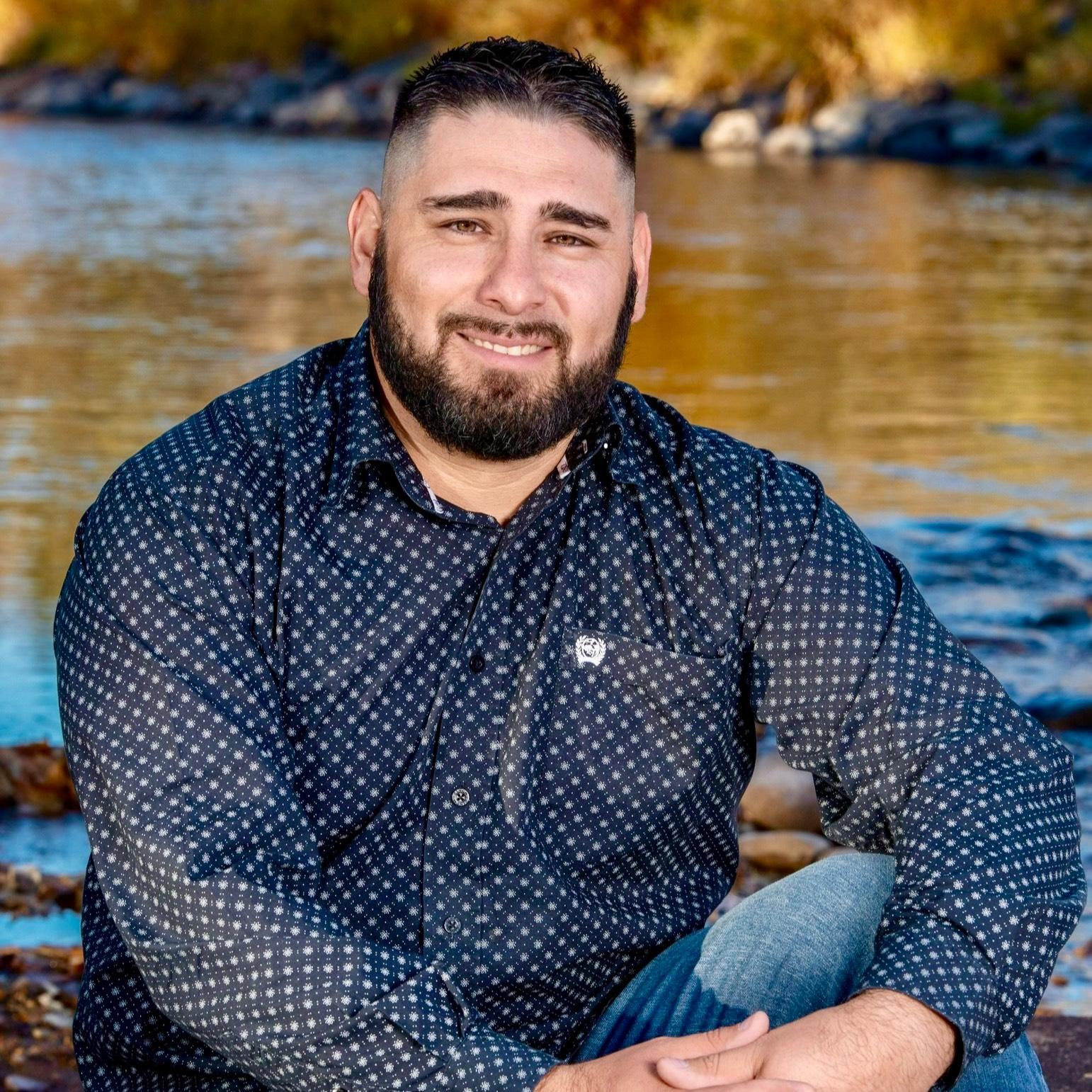 Emanuel Hernandez