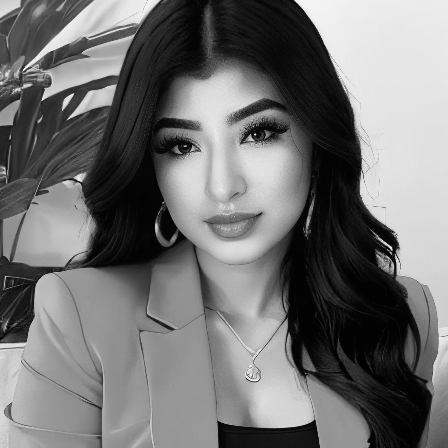 Monica Flores