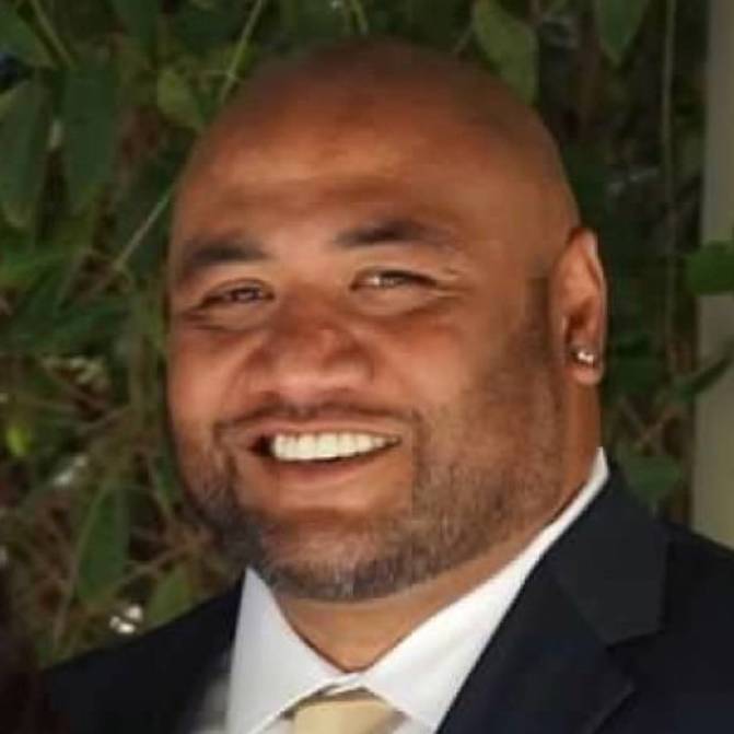 Kenneth U. Lealao