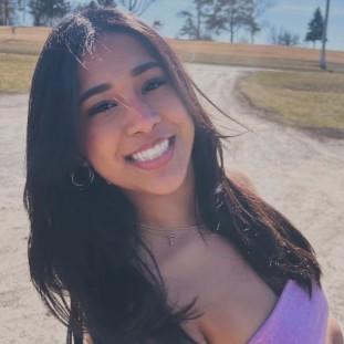 Angela Zapata