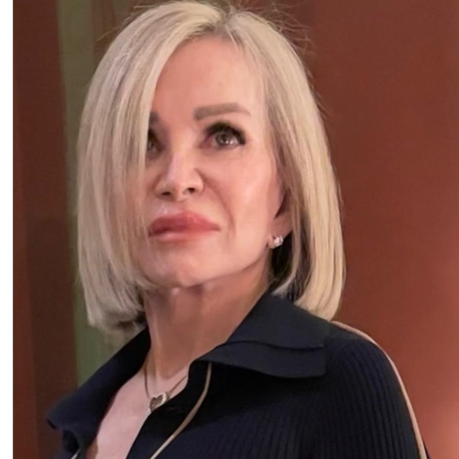 Zena DelVecchio