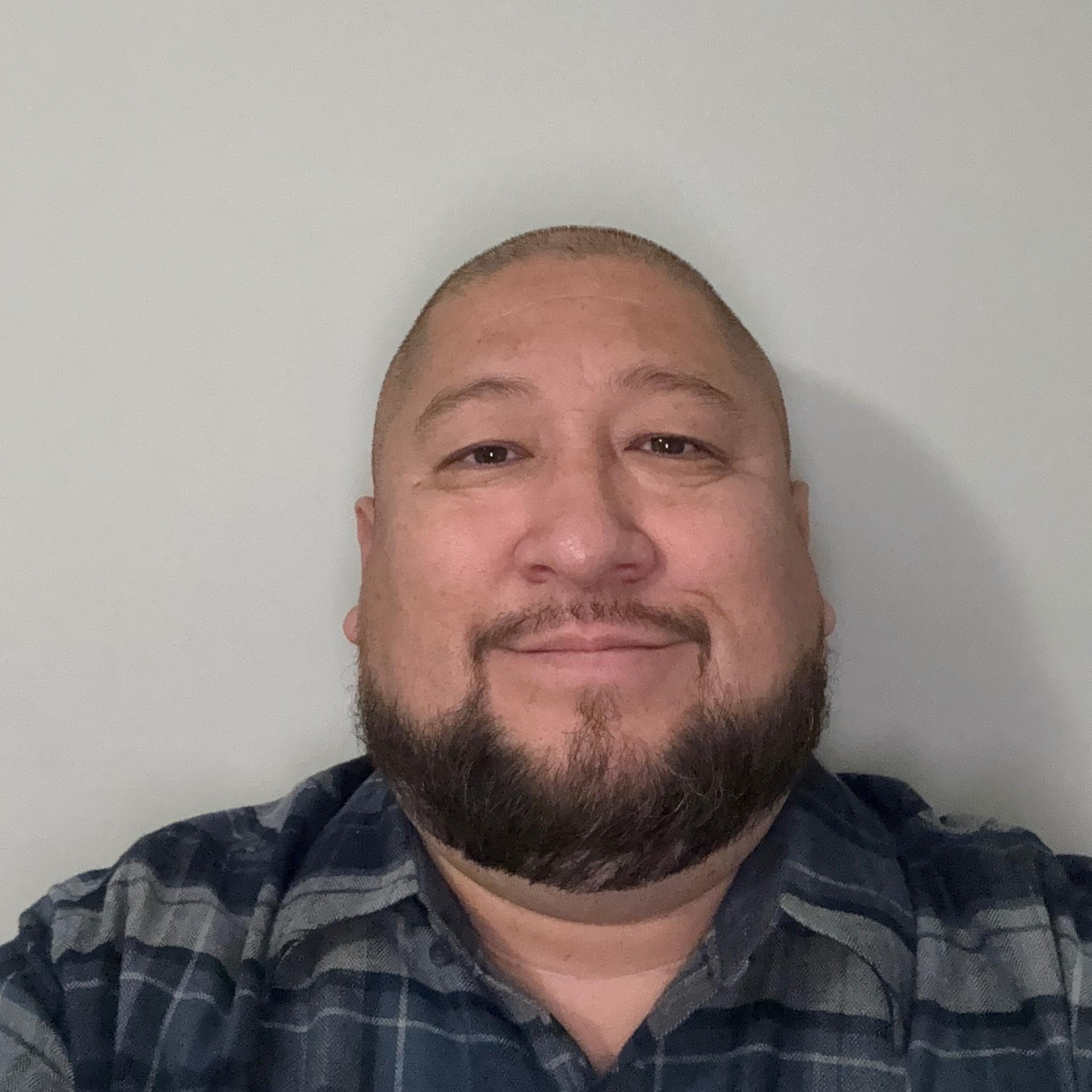 Gustavo A Robles Jr