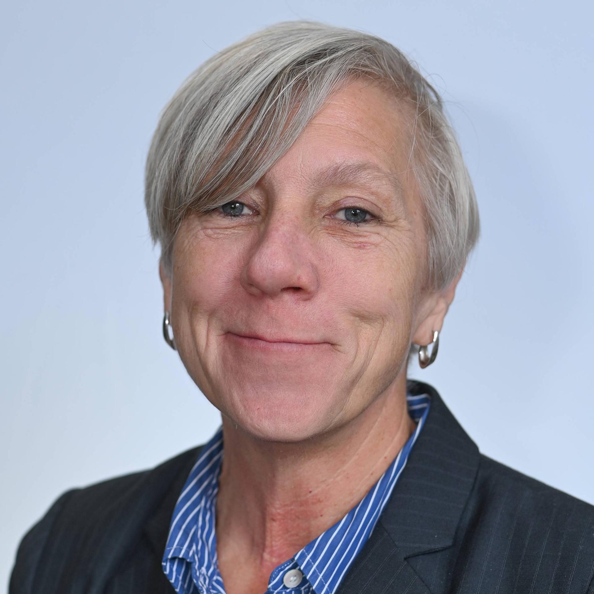 Jennifer Alvis