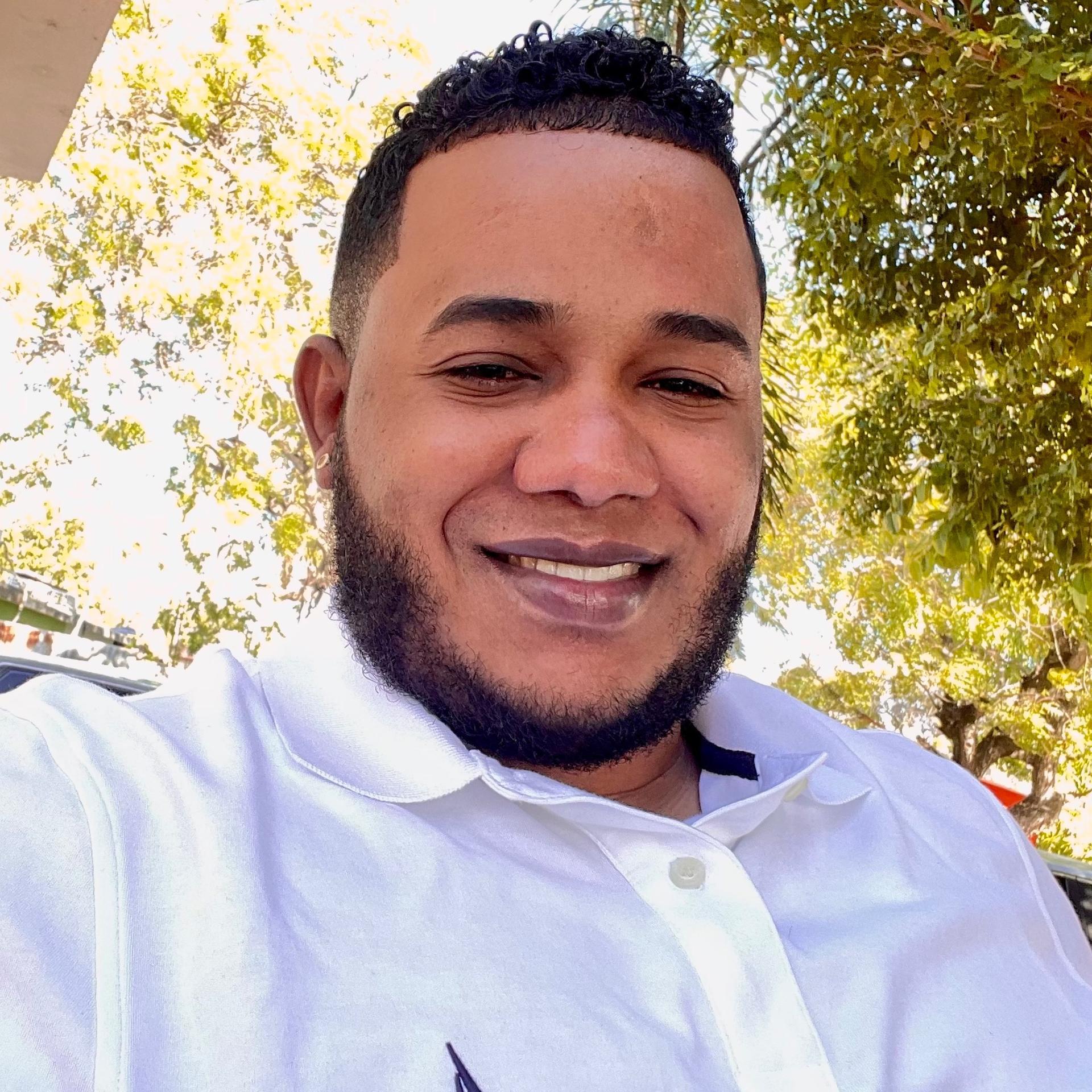 Danilson Perez Feliz