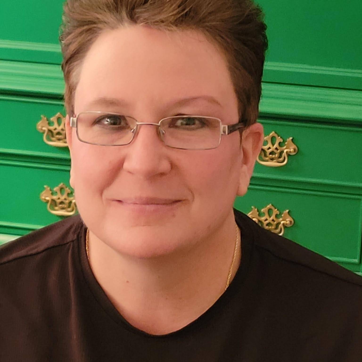 Angela Bailey