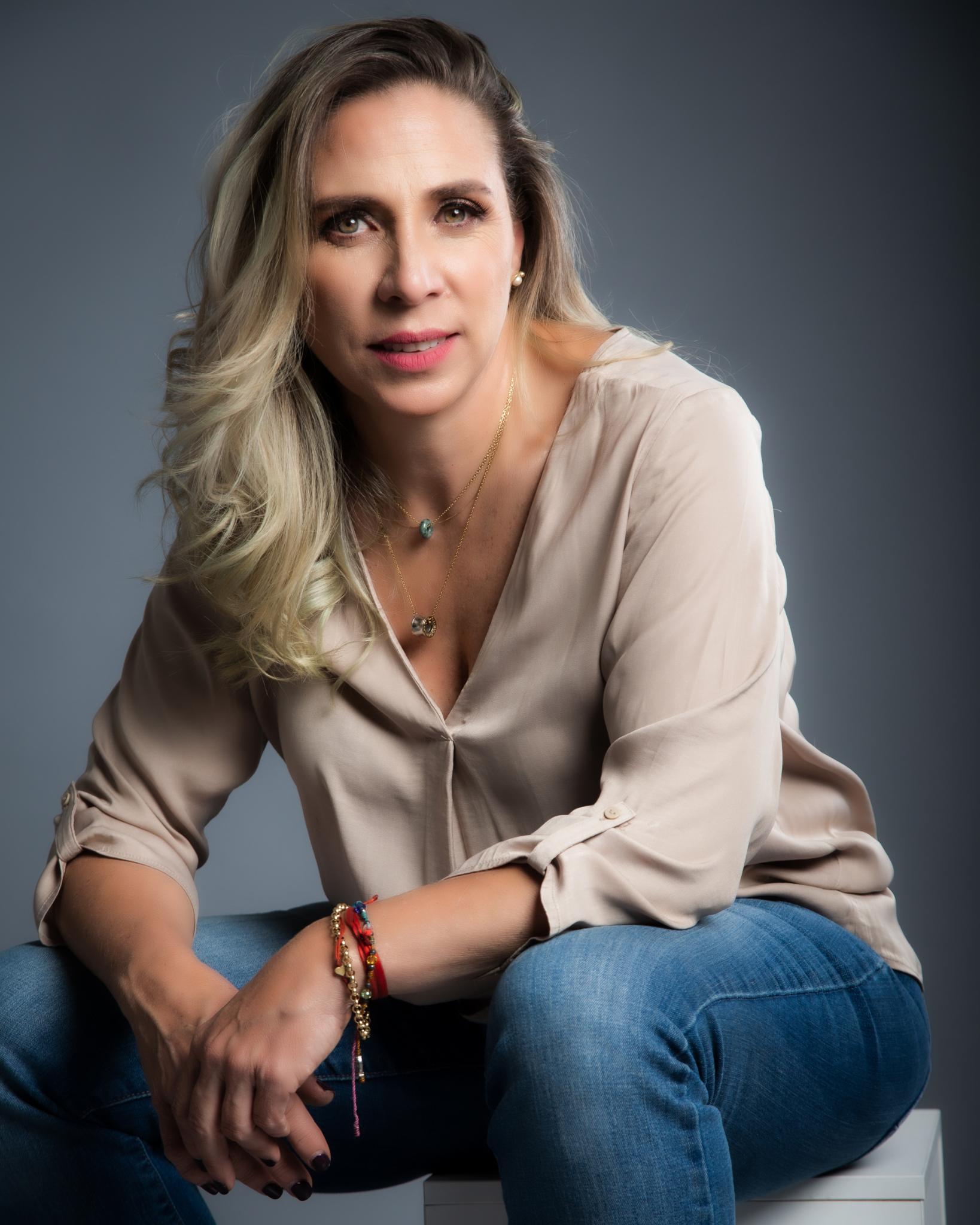 VERÓNICA G. PARDO MOSCOSO