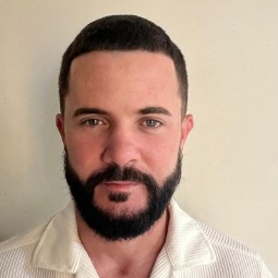 Dayan Perez-Castellanos